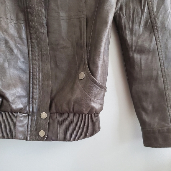 Kismet | Medium | Faux Leather Jacket - Picture 3 of 13